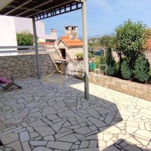 Korčula, Lumbarda, kuća s dva stana 180m od mora!