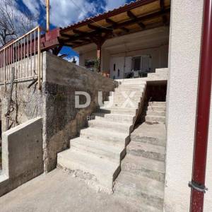 KOSTRENA- dvojna  kuća, 5 apartmana, pogled!!!