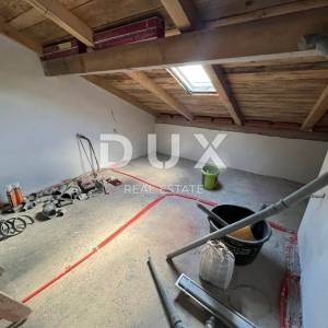 KOSTRENA- dvojna  kuća, 5 apartmana, pogled!!!
