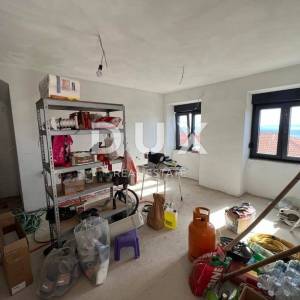 KOSTRENA- dvojna  kuća, 5 apartmana, pogled!!!