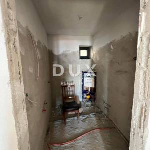 KOSTRENA- dvojna  kuća, 5 apartmana, pogled!!!