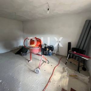 KOSTRENA- dvojna  kuća, 5 apartmana, pogled!!!