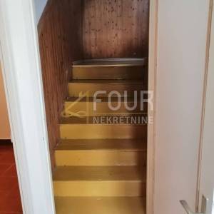 Kostrena, dvojna kuća od 142m2, pogled na more