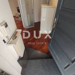 KOSTRENA - Kuća sa dva stana