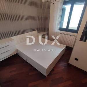KOSTRENA - Kuća sa dva stana