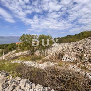 KOSTRENA, PLEŠIĆI  - zemljište sa predivnim pogledom na more