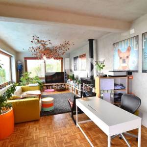 KOSTRENA - Predivna vila s bazenom na parceli od 2200m2