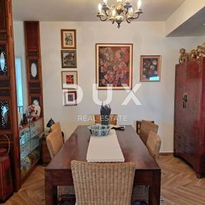 KOSTRENA, RIJEKA - obiteljska vila s bazenom i dva stana