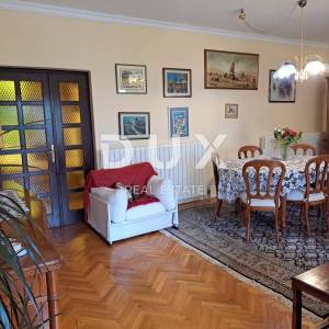 KOSTRENA, ŽURKOVO - obiteljska vila nadomak mora