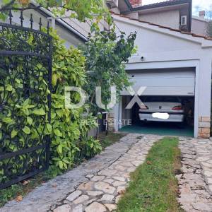KOSTRENA, ŽURKOVO - obiteljska vila nadomak mora