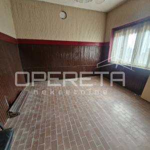 Kraljevec na Sutli, Zgrada, 168.000,00 EUR