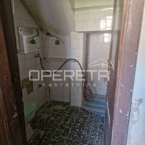 Kraljevec na Sutli, Zgrada, 168.000,00 EUR