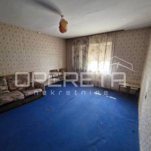 Kraljevec na Sutli, Zgrada, 168.000,00 EUR