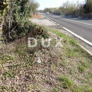 KRALJEVICA -građevinsko zemljište 2361m2 s pogledom na more za obiteljsku kuću / villu / apartmane / kuću za iznajmljivanje - o...