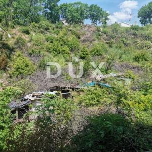 KRALJEVICA- građevinsko zemljište 1591m2 za stambenu zgradu – stanove/apartmane/  obiteljsku kuću / villu / kuću za iznajmljiva...