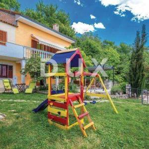 KRALJEVICA, KRIŽIŠĆE - prekrasna kuća s dvije stambene jedinice