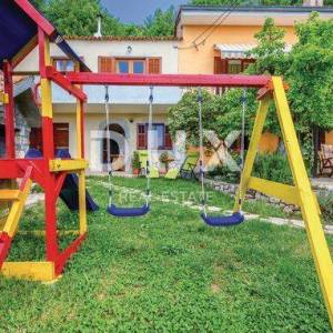 KRALJEVICA, KRIŽIŠĆE - prekrasna kuća s dvije stambene jedinice