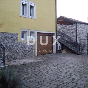 KRALJEVICA - Obiteljska kuća + građevinski teren (781 m2)