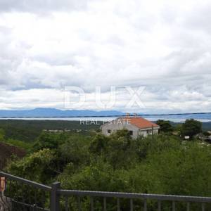 KRK, DOBRINJ - samostojeća kuća 135m2 s pogledom na more + okoliš 150m2