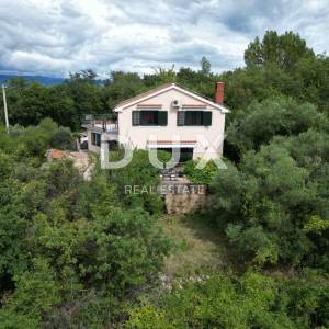 KRK, DOBRINJ - samostojeća kuća 135m2 s pogledom na more + okoliš 150m2