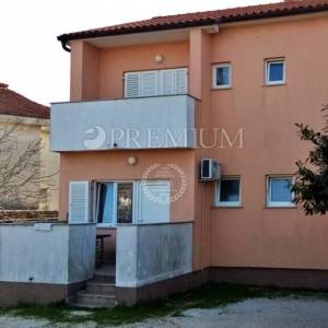 Krk, samostojeća kuća na mirnoj lokaciji!