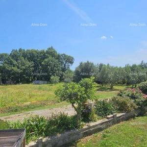 KRNICA - Prodaje se građevinsko zemljište 1070 m2