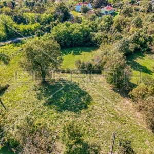 Kršan, mješovito zemljište 5.879 m2 u mirnoj zoni