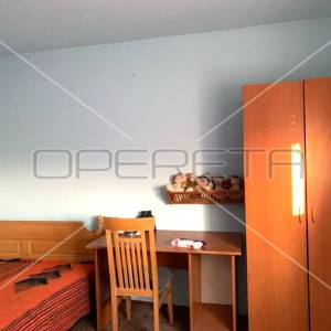 Kuća 95 m2 i parcela 792 m2, Lika, Udbina
