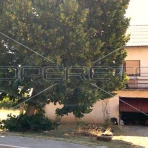 Kuća 95 m2 i parcela 792 m2, Lika, Udbina
