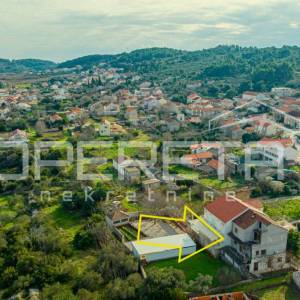 Kuća na atraktivnoj lokaciji, 240 m2, Lumbarda, otok Korčula