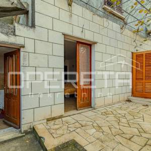 Kuća na atraktivnoj lokaciji, 240 m2, Lumbarda, otok Korčula
