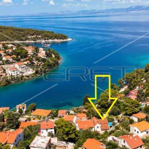 Kuća na atraktivnoj lokaciji s pogledmo na more, Splitska, otok Brač