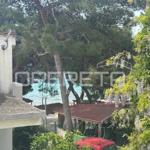 Kuća na Jadriji s dva apartmana, 40 m od plaže!
