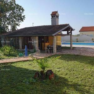 Kuća s restoranom u blizini Ližnjana - Odlična investicija!