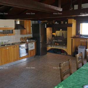 Kuća s restoranom u blizini Ližnjana - Odlična investicija!