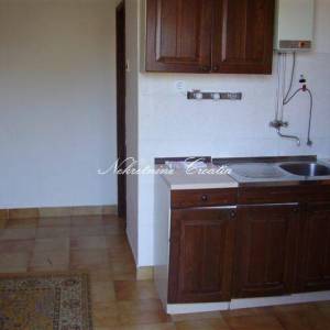  Kuća sa 6 apartmana! 
