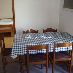  Kuća sa 6 apartmana! 