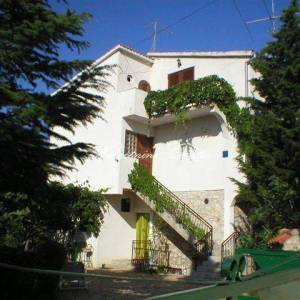  Kuća sa 6 apartmana! 