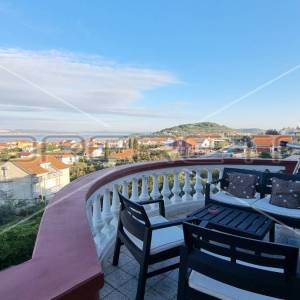 Kuća sa otvorenim pogledom na more i zadarsko područje, Ugljan, 310 m2