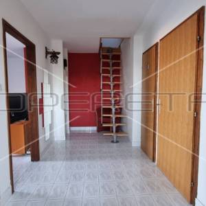 Kuća sa otvorenim pogledom na more i zadarsko područje, Ugljan, 310 m2