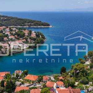 Kuća u Splitskoj na Braču, spoj prirode, komfora i pogleda na more