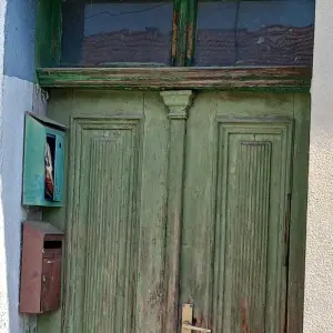 Kuća za adaptaciju/rušenje