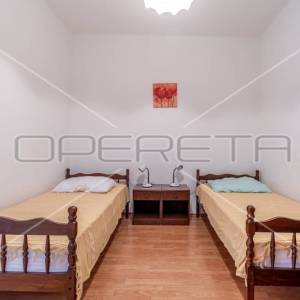 Kuća za odmor 75m2 s bazenom i pogledom na more