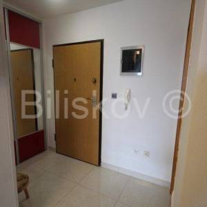 Kučine prodaja trosoban stan 108 m2, parking 16 m2, 2. kat