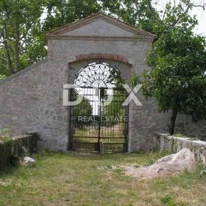 LABIN, RABAC - Stancija iz 17. stoljeća 3000m2 + okoliš 18772 m²