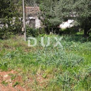 LABIN, SVETA MARINA- građevinsko zemljište 500m2 s pogledom na more i idejnim projektom