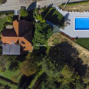 Ladanjska vila sa bazenom, mogućnost dugoročnog ili dnevnog najma! 