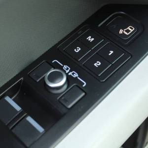 Land Rover Defender 3.0 D6 250 90XS Edition AWD *PANORAMA,NAVIGACIJA*