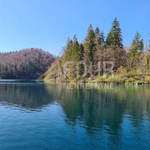 Lika, zemljište u blizini Nacionalnog parka Plitvička jezera