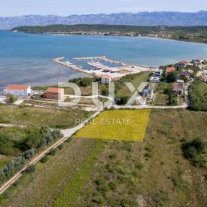 LJUBAČ - atraktivno građevinsko zemljište